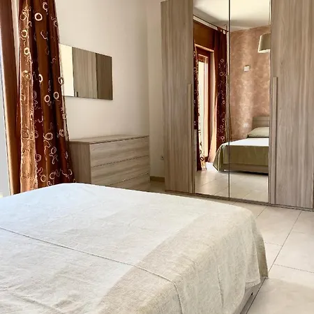 Estasi Home 아파트 *